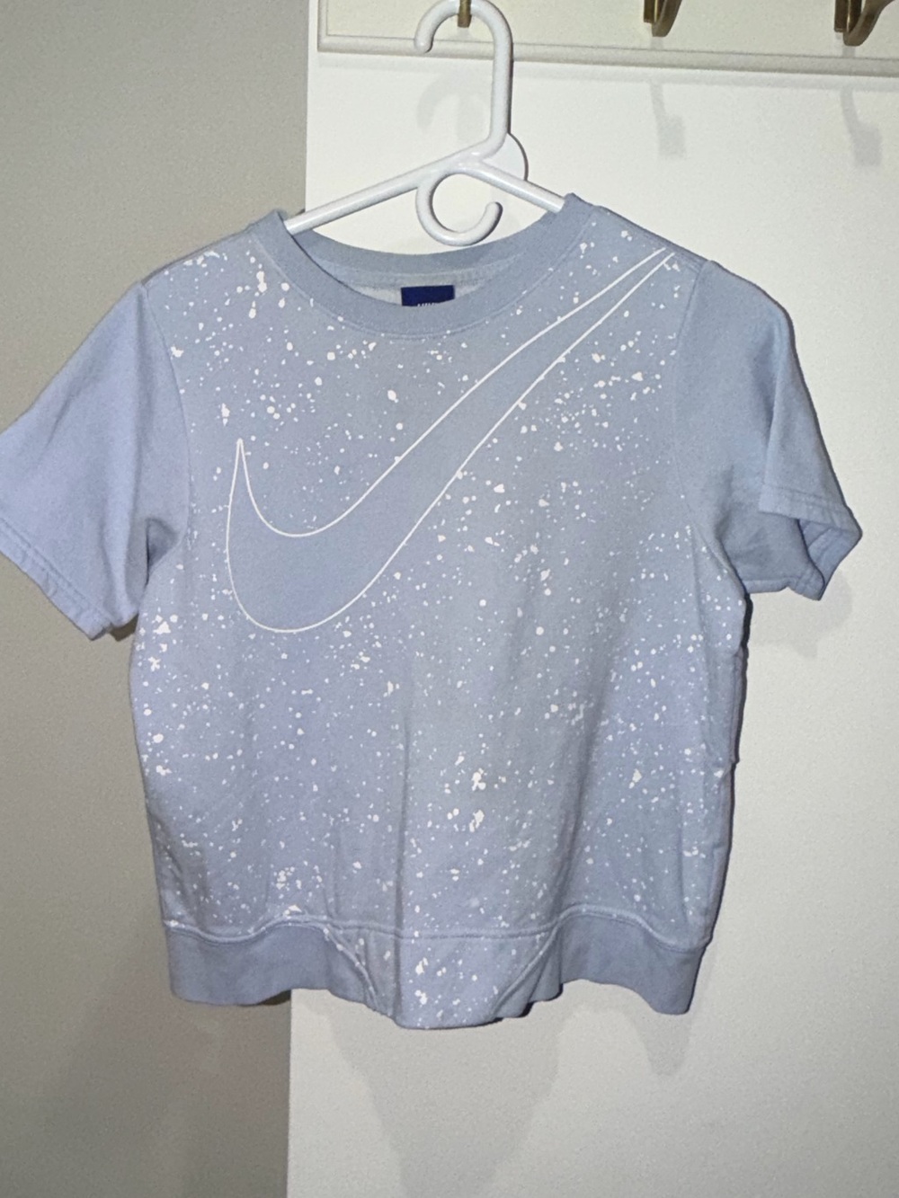 Nike crisscross periwinkle shirt